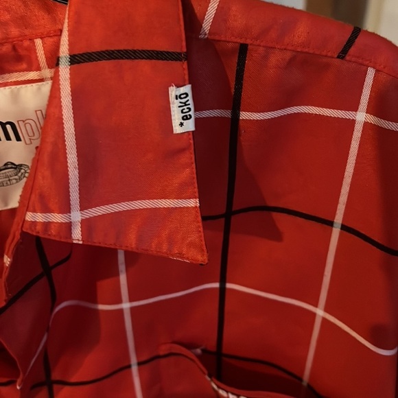 Echo complex red/black/white pattern button down shirt. Men’s XXL. - Picture 8 of 14